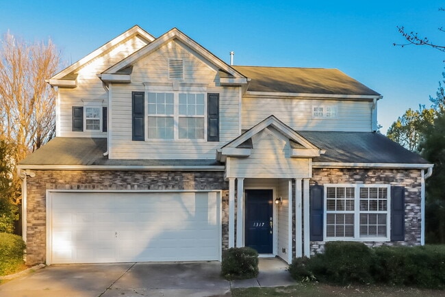 Building Photo - 1317 Crestfield Ct