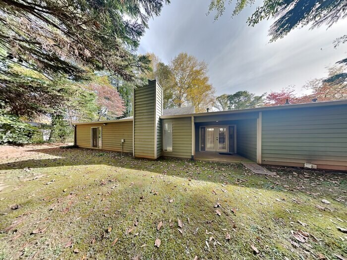 Building Photo - 4569 S Landing Dr