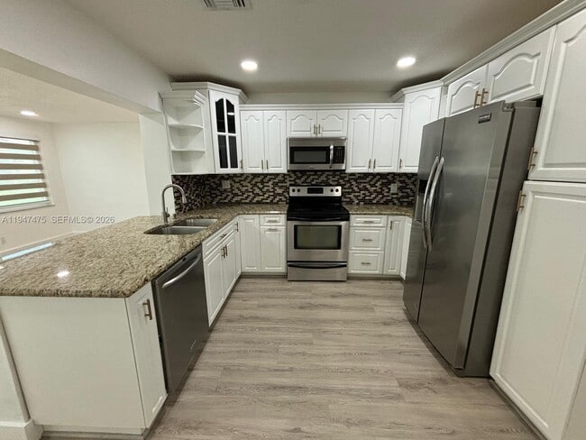 Building Photo - 4715 NW 44th St