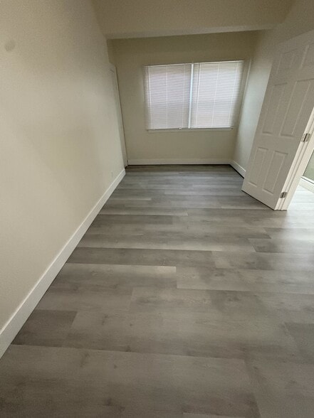 Building Photo - 1991 Myrtle Ave