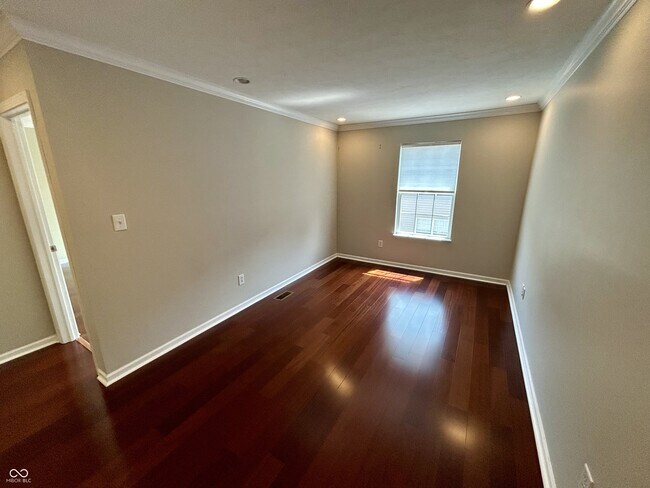 Building Photo - 3078 Armory Dr