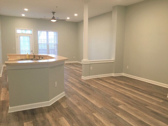 Building Photo - Inviting, modern two bedroom with garage parking, balcony views and a wonderful location in Chape...