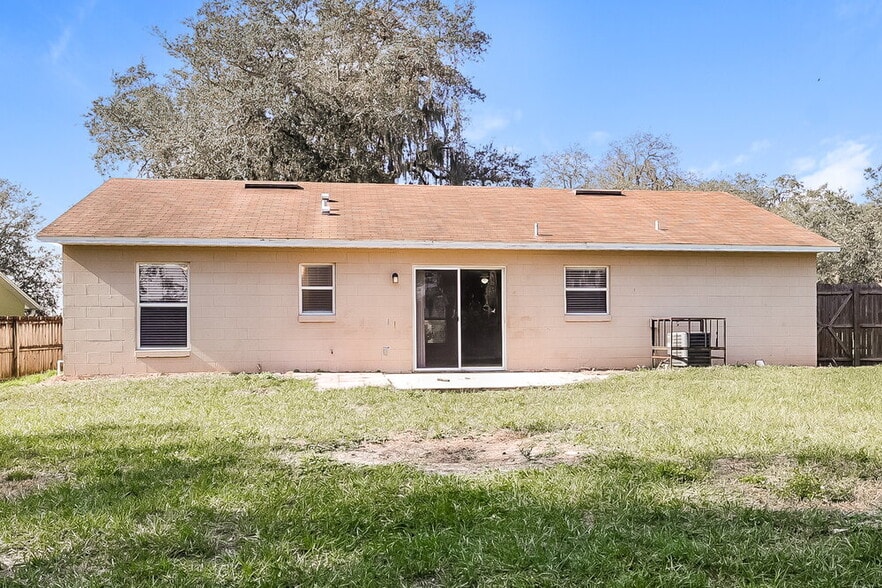 Building Photo - 5 Bay Ridge Loop