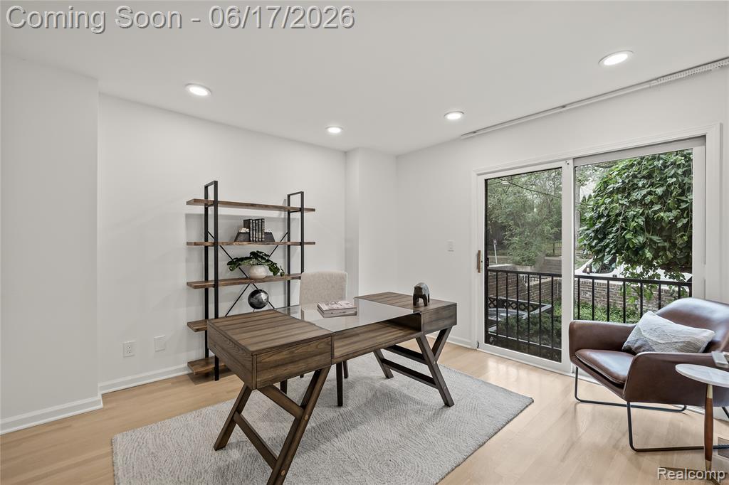 Building Photo - 511 Brookside Ave