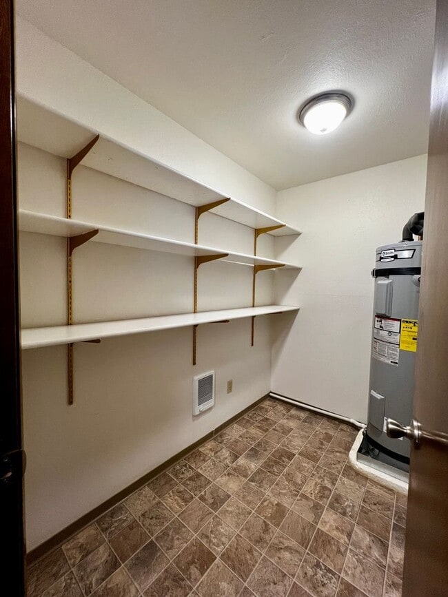 Building Photo - Non-Refundable & Security Deposit Total: $...