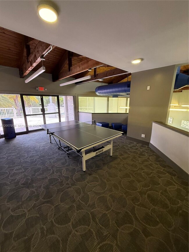 Building Photo - 10661 SW 113th Pl