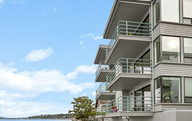 Building Photo - Stunning ALKI WATERFRONT Condo Overlooking Majestic Puget Sound!