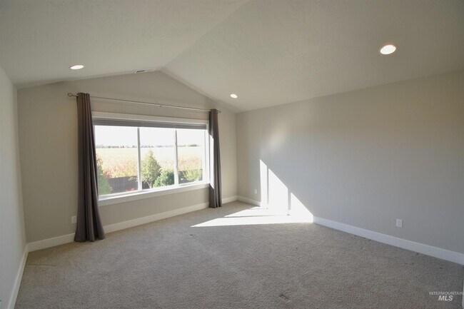 Building Photo - 3241 W Ladle Rapids St