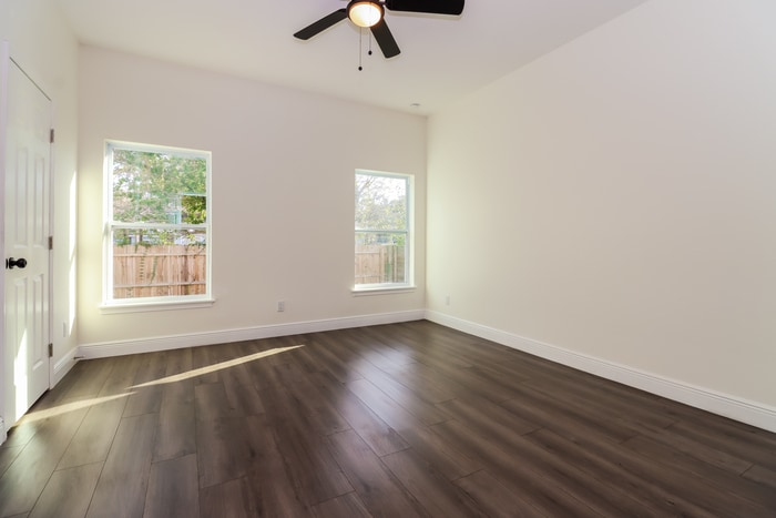 Building Photo - 2001 E Wood St