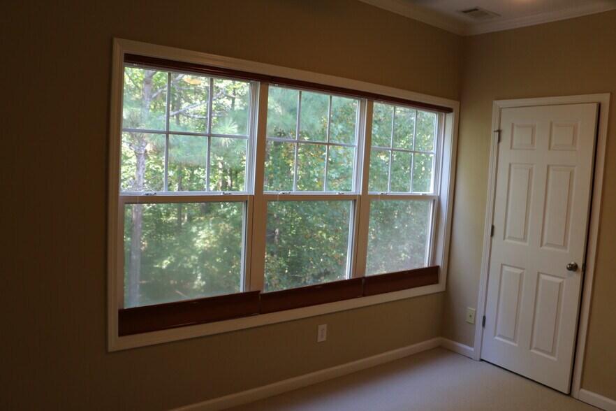 Building Photo - 11228 Snowy Owl Ln