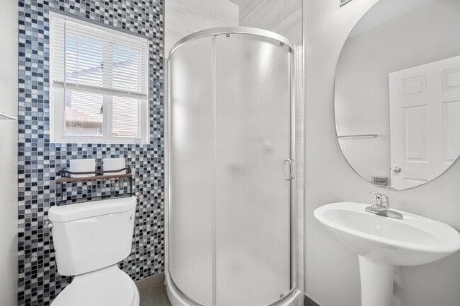 Building Photo - 1550 Cinnabar Dr