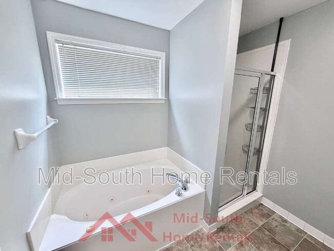 Building Photo - 434 N Ericson Rd