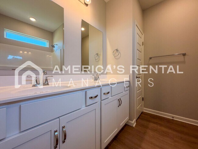 Building Photo - 9569 Havenridge Lp