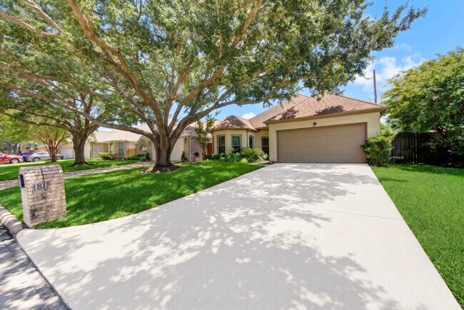 Building Photo - 1811 Emerald Green Dr
