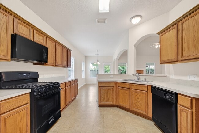 Building Photo - 24603 Colonial Elm Dr