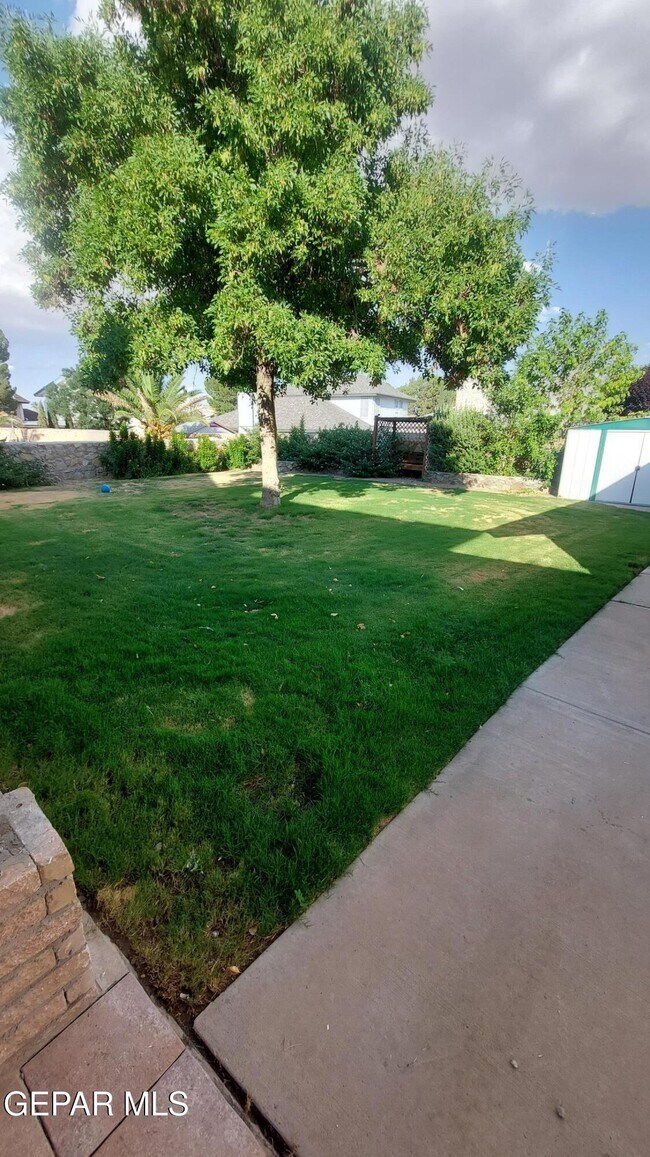 Building Photo - 2308 Alan Duncan Ln
