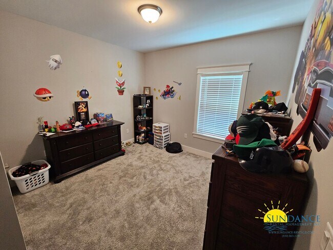 Building Photo - Live the Coastal Dream in Beachwood Estates, Stunning Long-Term Rental Available!