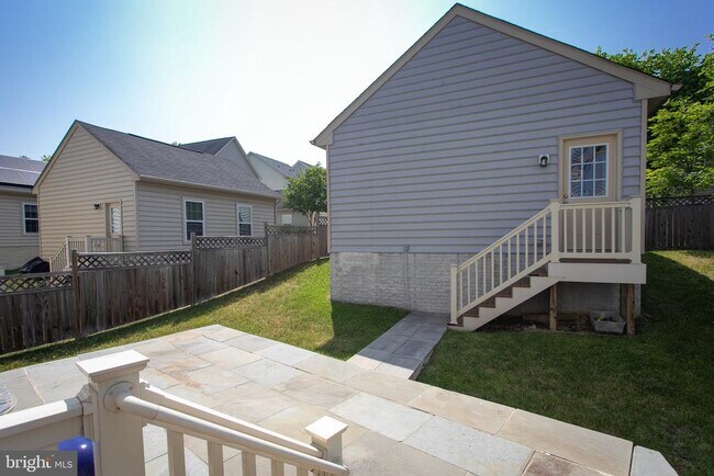 Building Photo - 2515 Baileys Pond Rd