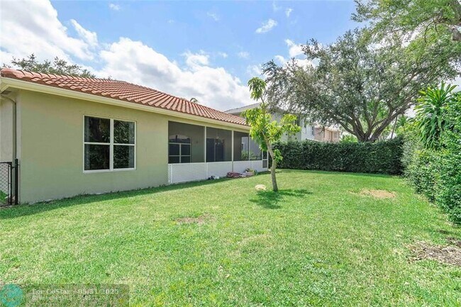 Building Photo - 11517 NW 49th Ct
