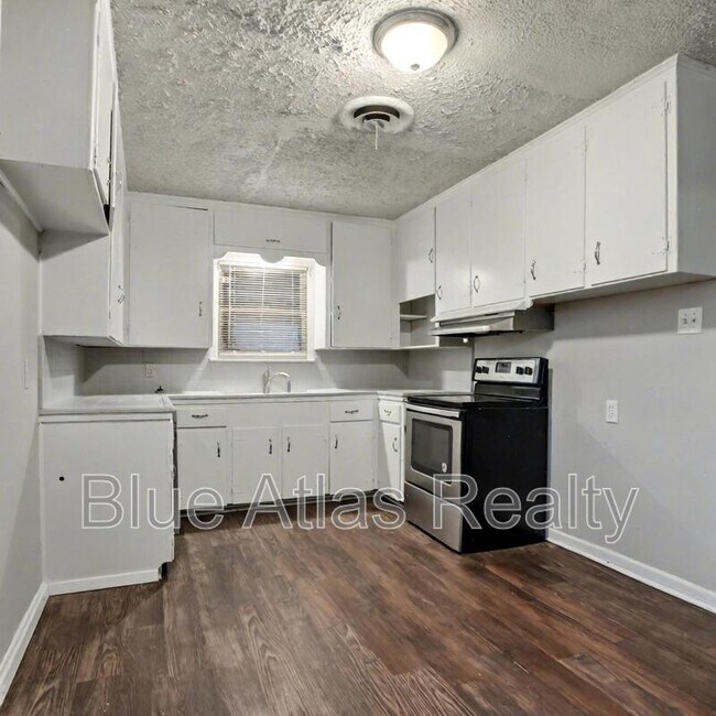 Primary Photo - 4204 Pate Dr