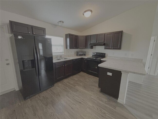 Building Photo - 103 Marion Oaks Dr