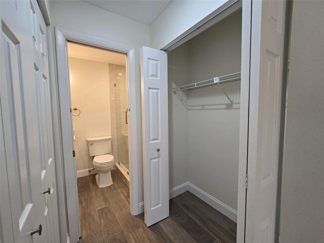 Building Photo - 2177 Montpeliar