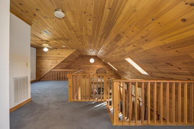 Building Photo - 1762 Burke Hollow Rd