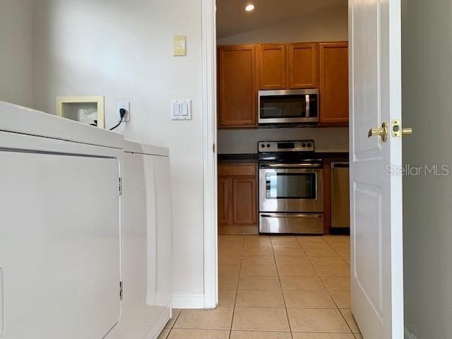 Building Photo - 15438 Markham Dr