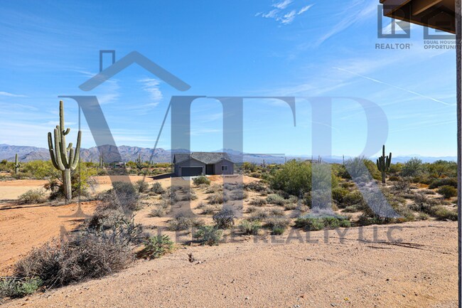 Building Photo - 3bed/2bath Home in North Scottsdale! Ready...