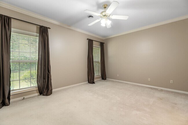 Building Photo - Beautiful 3 bedroom condo in Farragut!