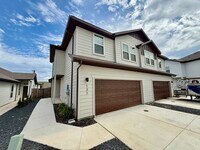 Building Photo - 131 Nespral Dr