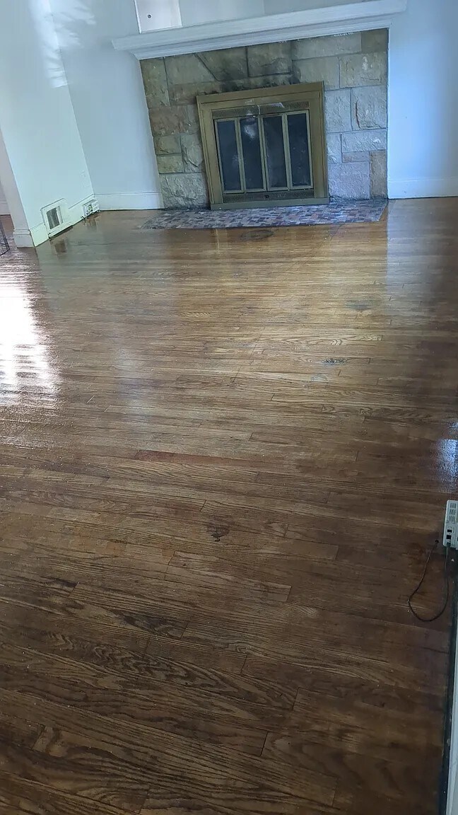 Building Photo - 16611 Lauder St