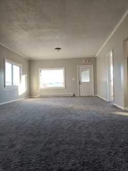 Building Photo - Looking for a home or an office space...Come take a look!!