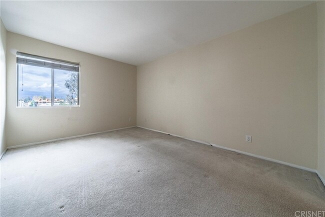 Building Photo - 18307 Burbank Blvd