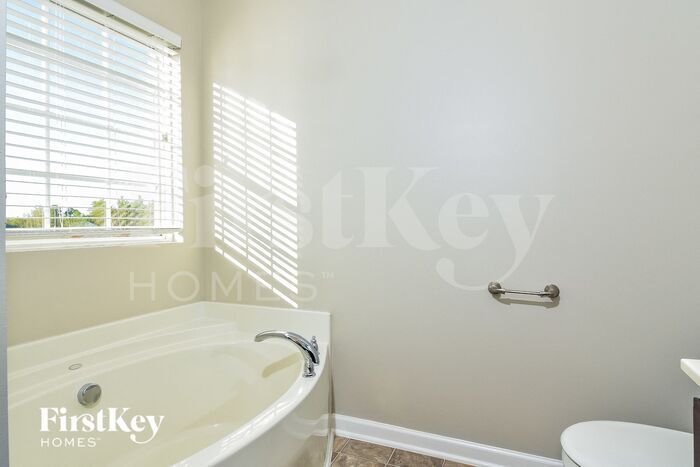 Building Photo - 3531 Long Run Dr