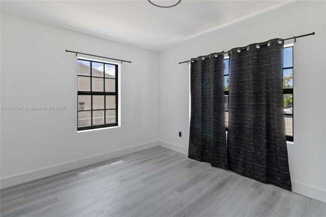 Building Photo - 1325 NW 51st St