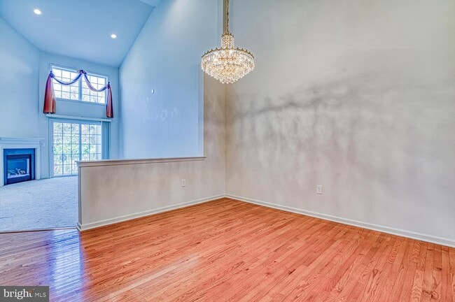 Building Photo - 1802 Schindler Dr