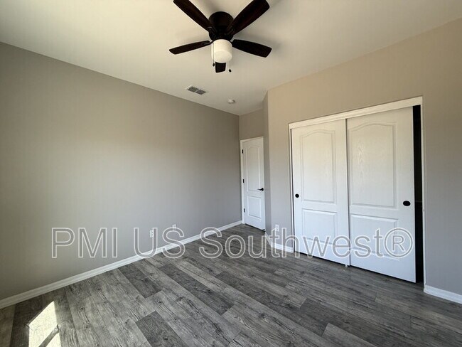 Building Photo - 1530 Jose Ave