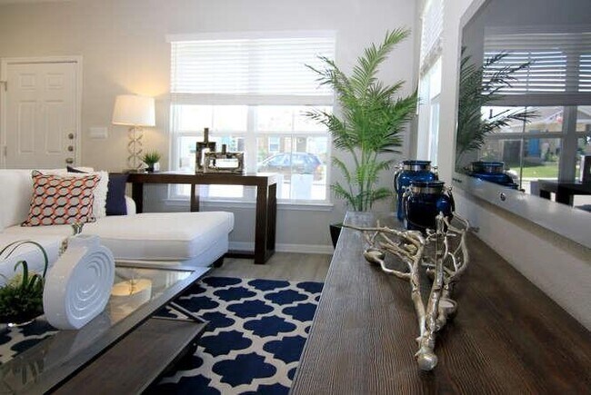 Building Photo - 708 Tinton Falls Ln