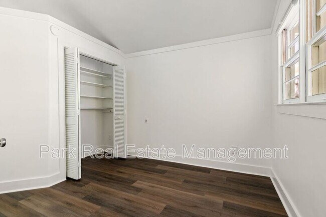 Building Photo - 1209 Roosevelt Dr