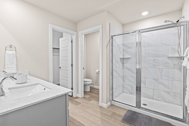 Building Photo - 10413 SW 41st Pl