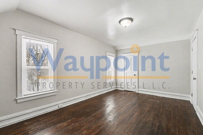 Building Photo - 412 Breens Ct SW