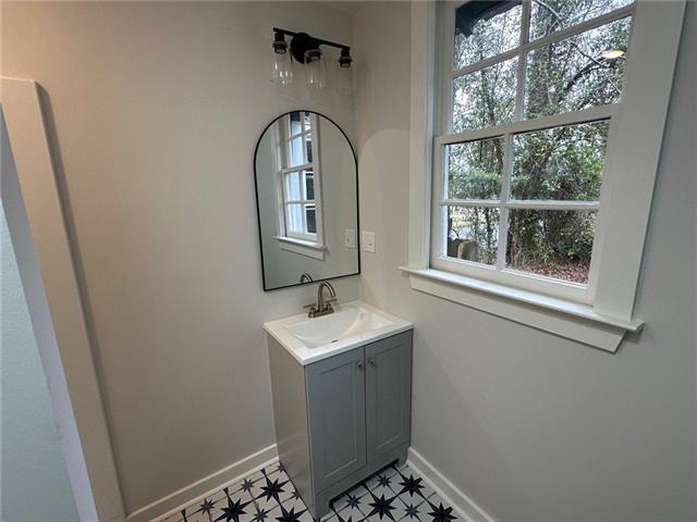 Building Photo - 500 Kathleen Dr