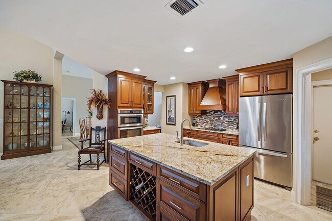 Building Photo - 4304 Hunting Trail