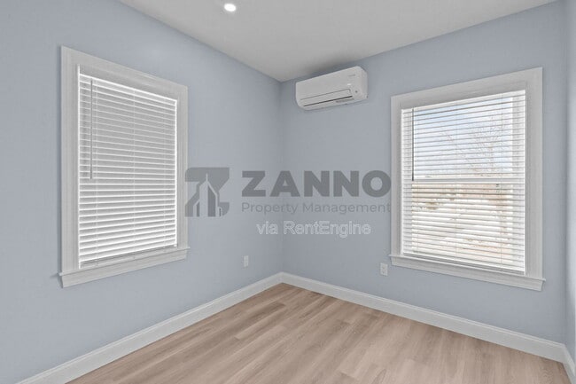 Building Photo - 24 Vernon Ave