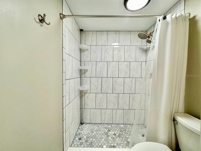 Building Photo - 5537 Sea Forest Dr
