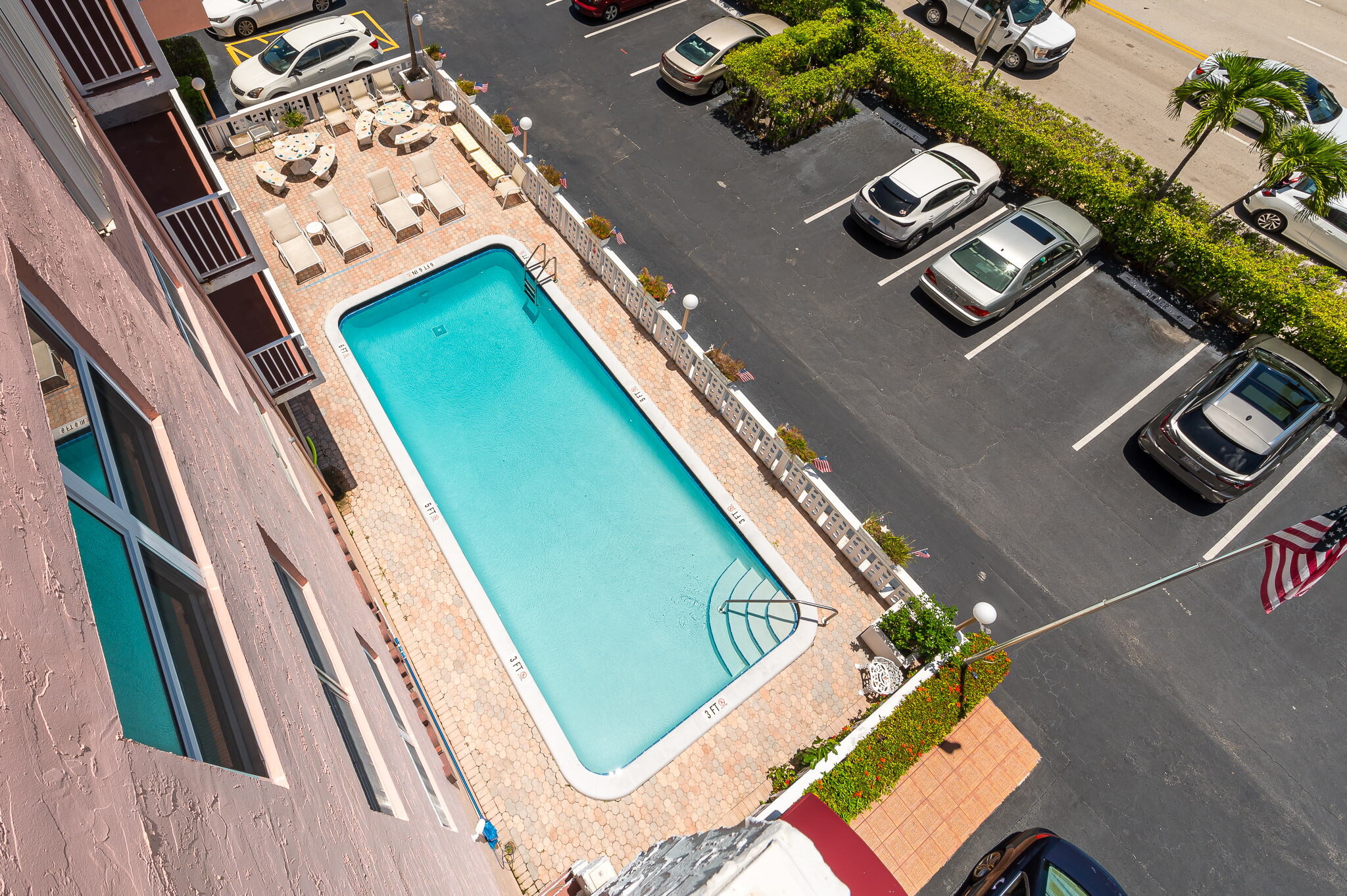 Building Photo - 3201 NE 14th Street Causeway