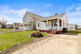 Building Photo - 2593 Osceola Ave