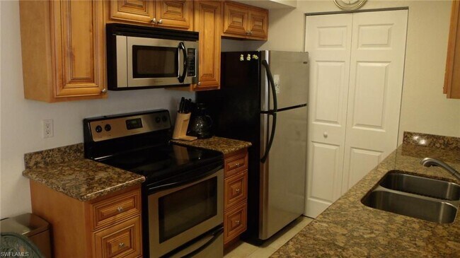 Building Photo - 12591 Equestrian Cir