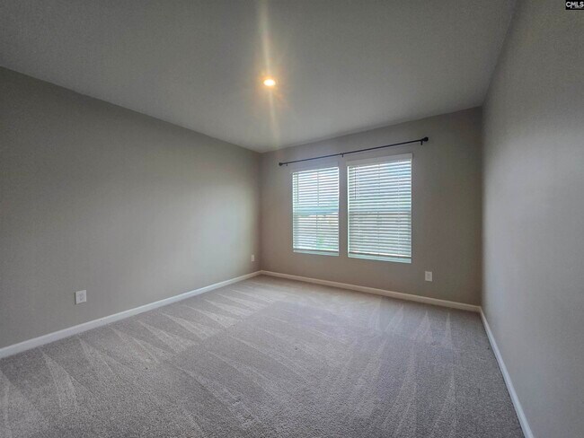 Building Photo - 173 Grand Arbor Dr